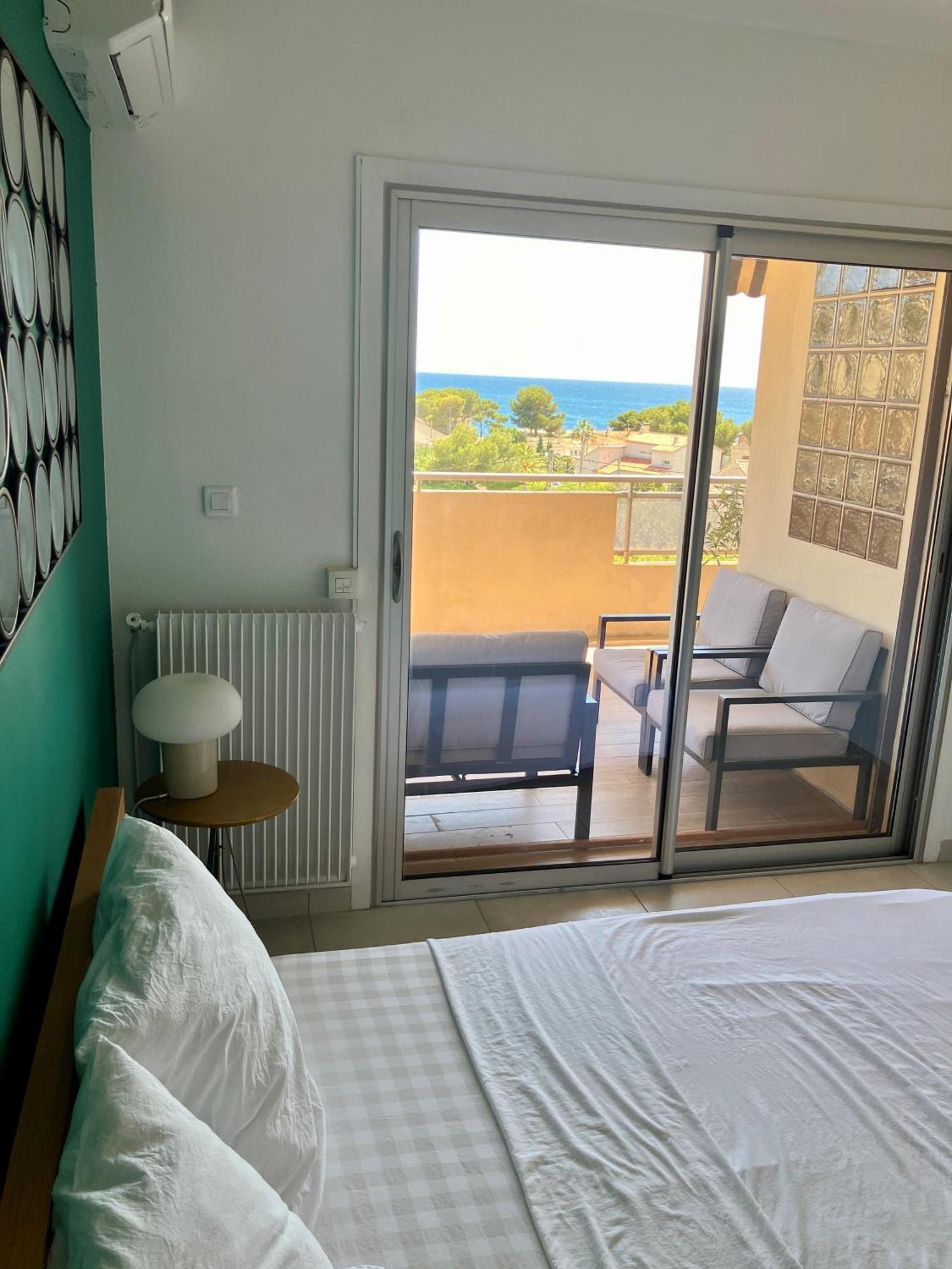 Appartement 2 Chambres Terrasse Vue Mer カリー・ル・ルエ エクステリア 写真
